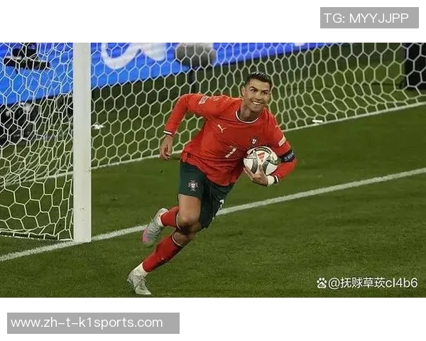 足球史上最诡异射手球星用离奇方式改写进球神话